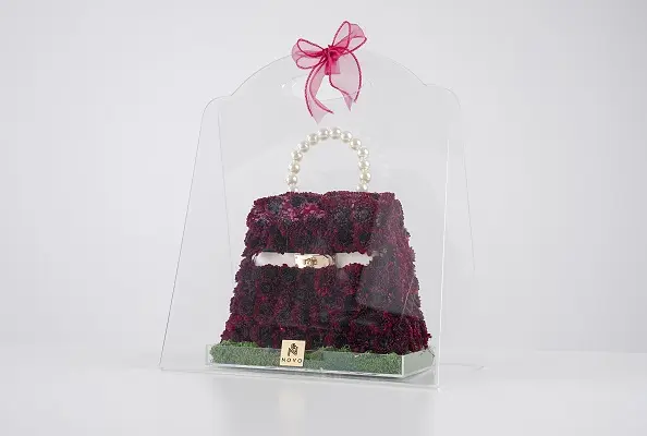 Kelly Red Chrys 4.webp