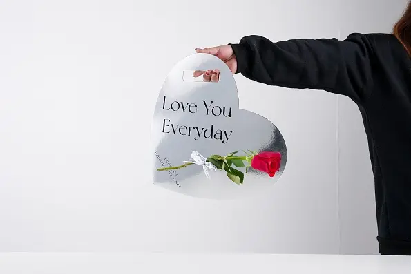 Metallic heart2.webp