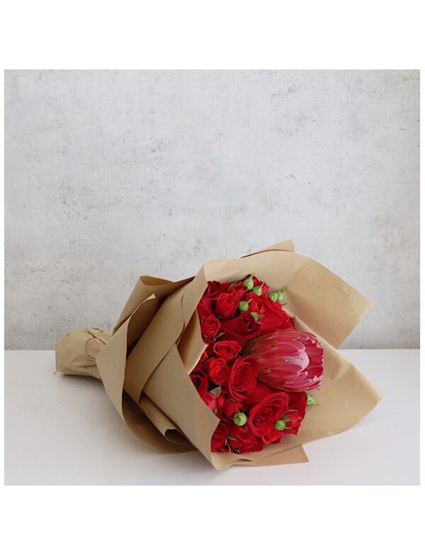 Best flowers in Kuwait, free delivery for orders above 30 KWD